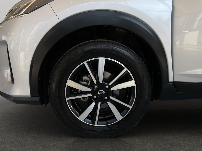 Nissan Kicks  5 pts. Advance, 1.6l, TM5, a/ac., VE, RA-16 2023